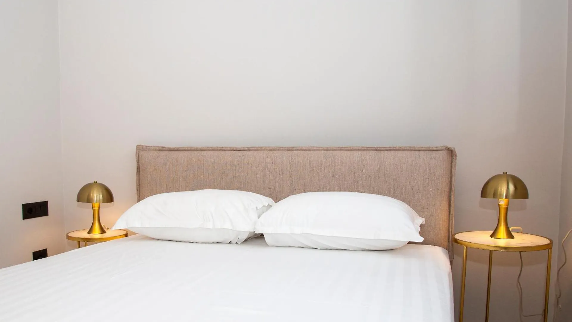 Garden Inn Himara